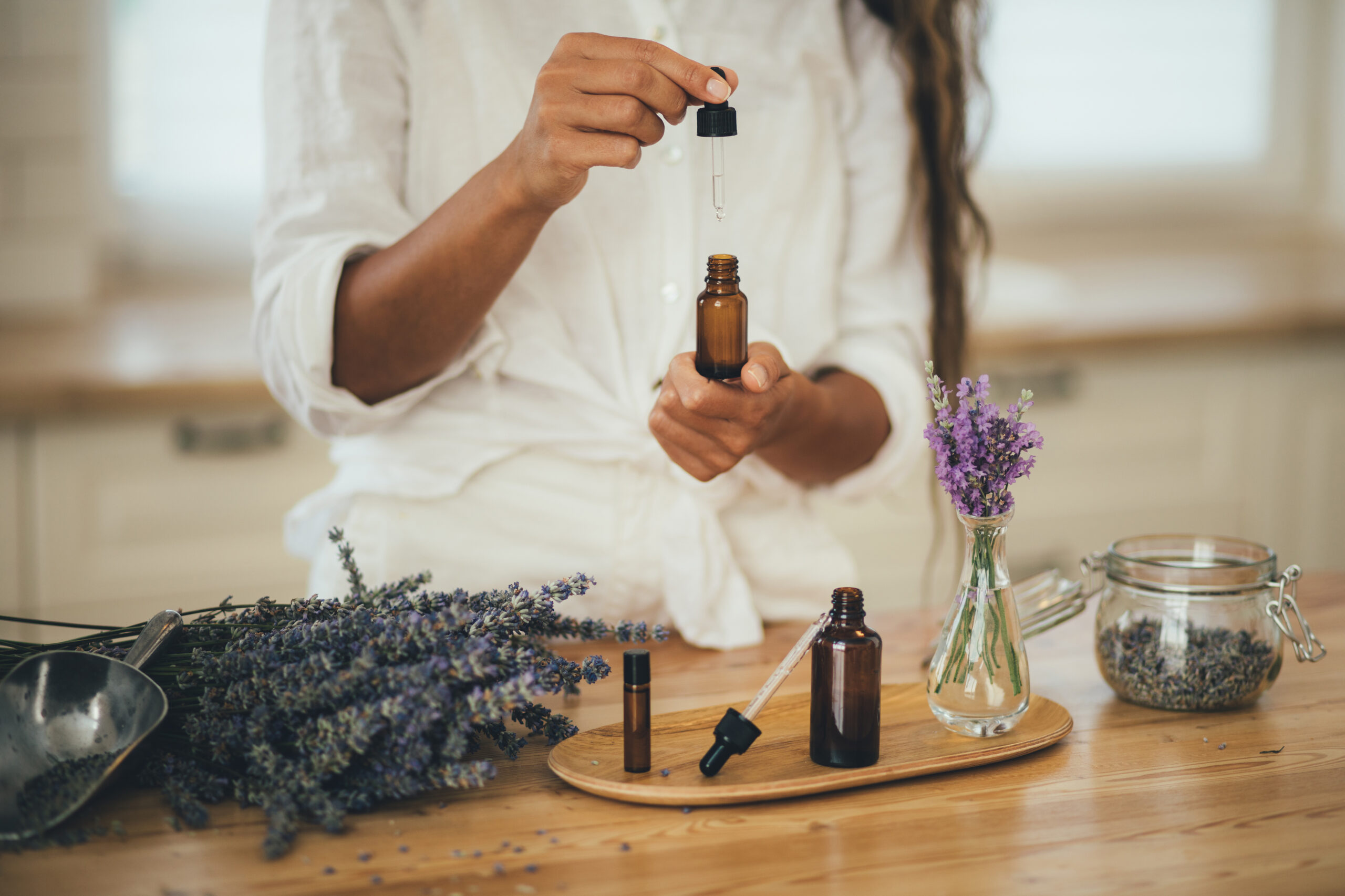 5 Best Essential Oils That Can Help You Get Rid Of Nausea