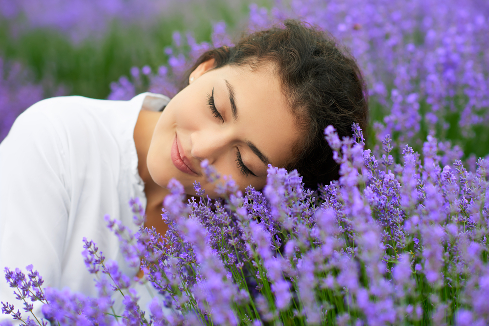 <strong>How Lavender Oil Can Help You Sleep Better</strong>