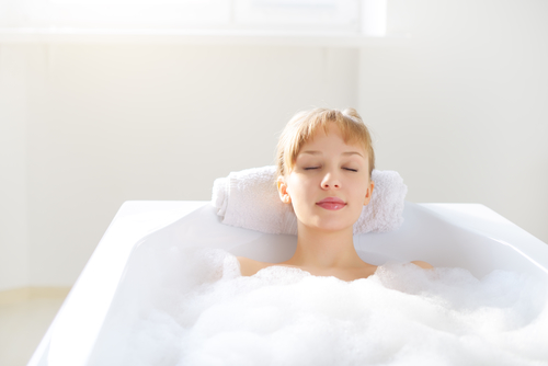 essential oils soothing bath